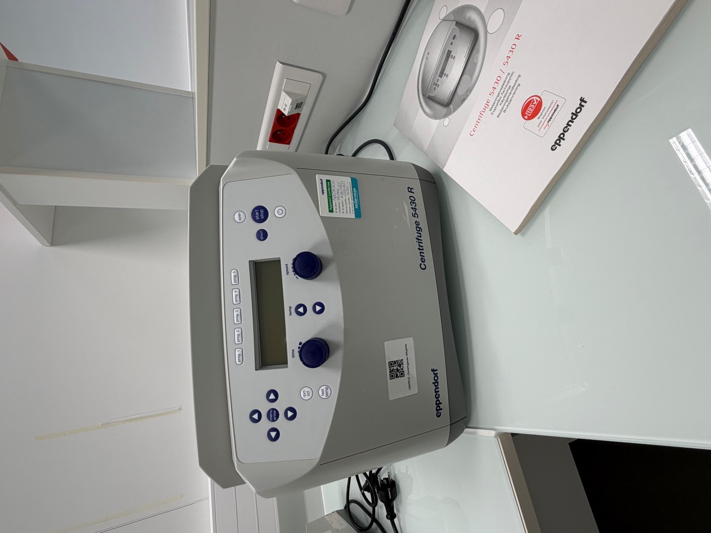 EPPENDORF CENTRIFUGE 5430 R - Benchtop refrigerated high-speed microcentrifuge